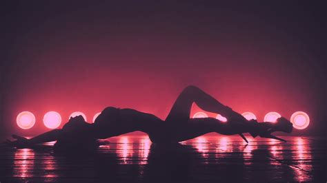 Striptease/Lapdance Erotic massage Ngou